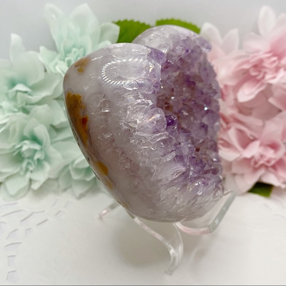 Nature Amethyst Geode Heart - Picture 5 of 10